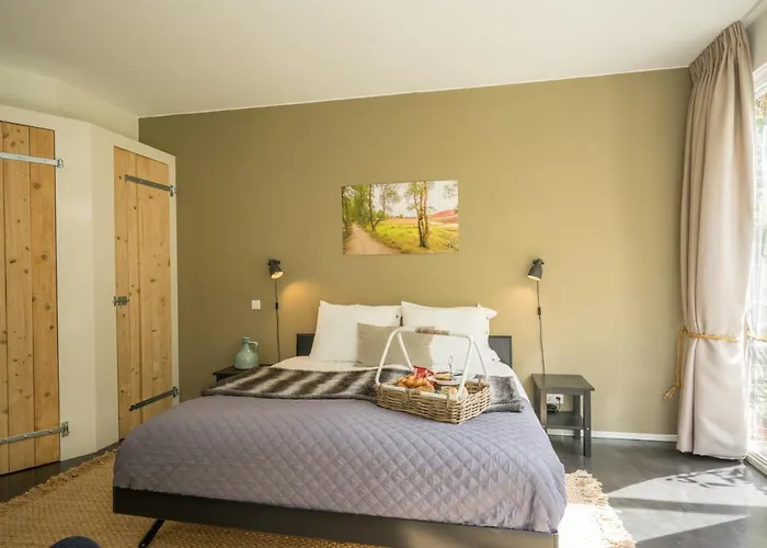 B&bveluwezoom Bed & Breakfast 3*