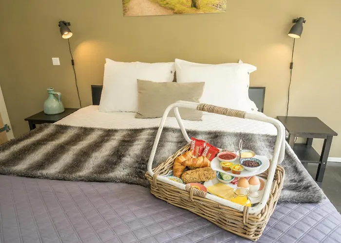 B&bveluwezoom Bed & Breakfast Eerbeek