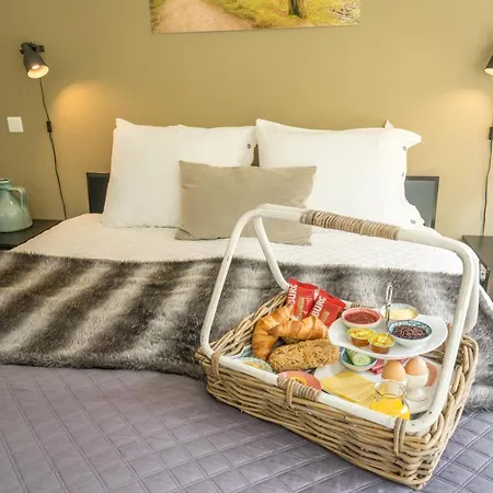 B&bveluwezoom Bed & Breakfast Eerbeek